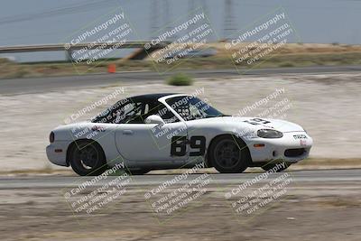 media/Jun-01-2024-CalClub SCCA (Sat) [[0aa0dc4a91]]/Group 3/Qualifying/